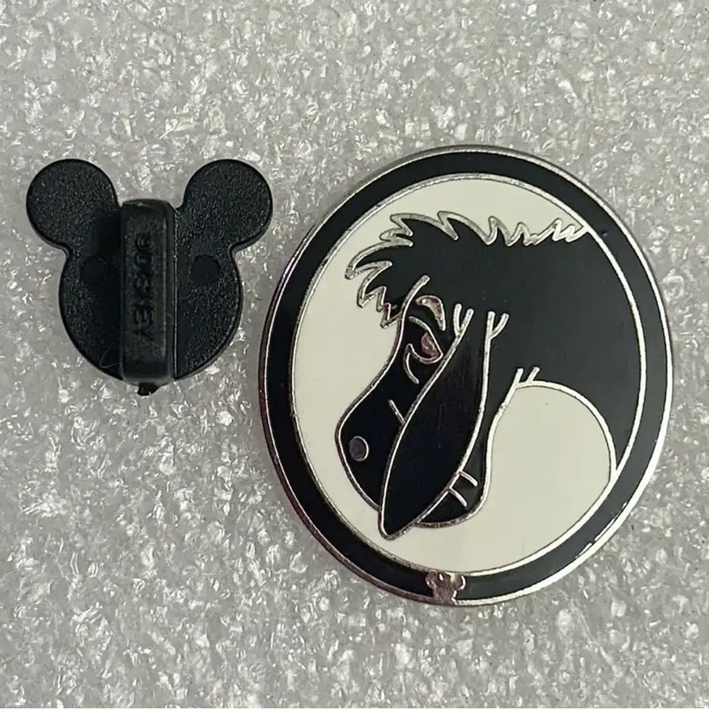 Disney Hidden Mickey Black & White Eeyore Silhouette Trading Pin